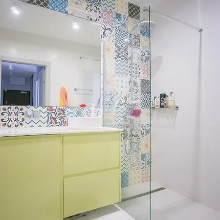 Locum Center Apartament アパート クラクフ